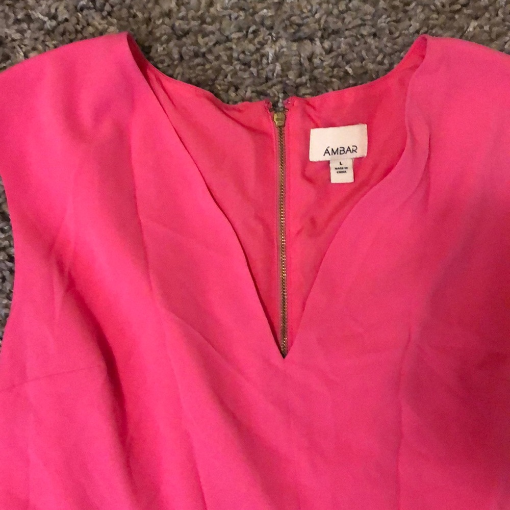Pink romper size large - Picture 3 of 4